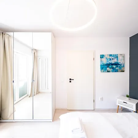 Ultracentral Dalles Centru * Bükreş